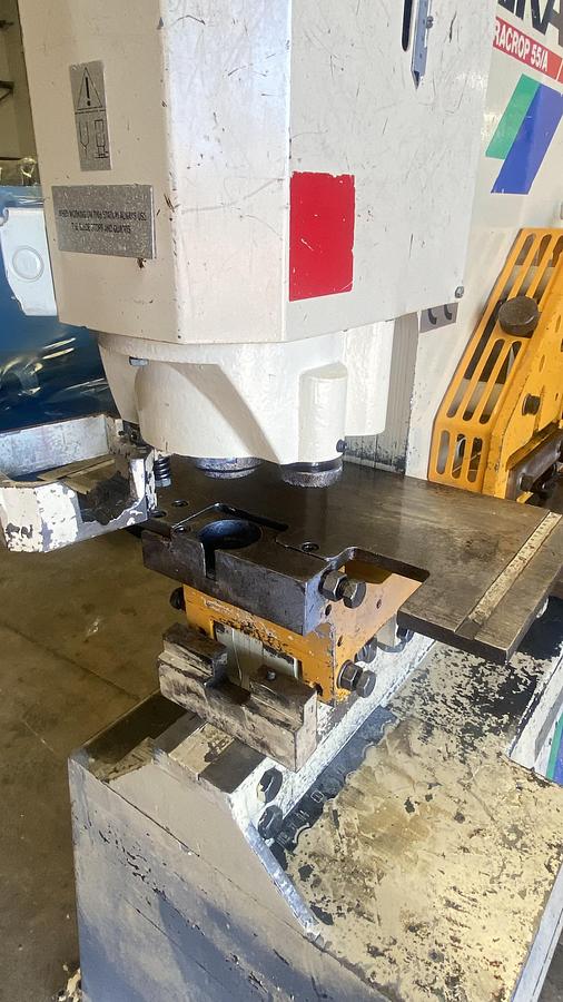Used GEKA 55 5 station Hydraulic steelworker
