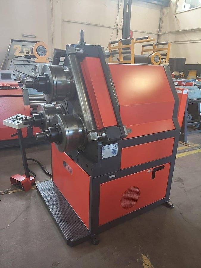 Used AKYAPAK 100 shaft section roller