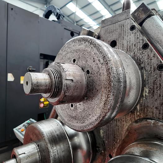 Used AKYAPAK 100 shaft section roller (morgan rushworth)