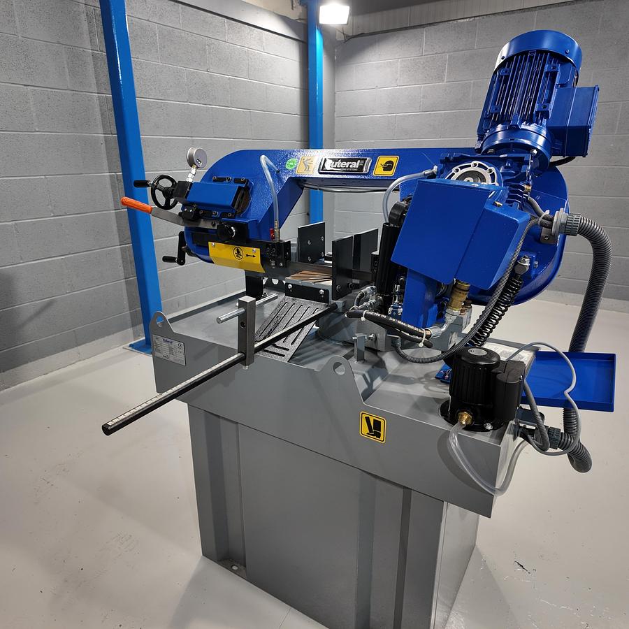 Mach cut PSM 220 240 volt Mitre Head Bandsaw