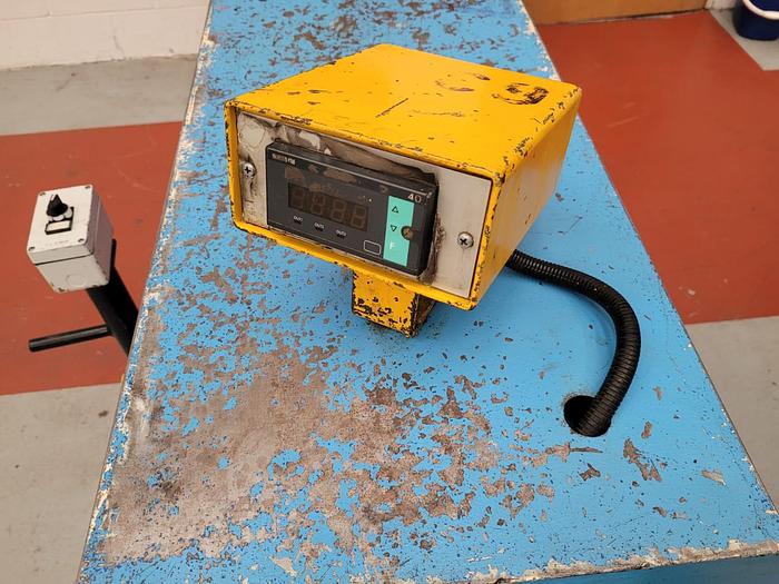 Used SERGI  2004   2000mm x 4mm Power operated Bending rollers