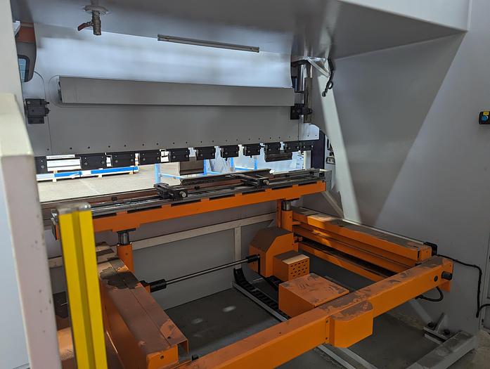 Used ERMAKSAN Power Bend Falcon year 2022 CNC 5 axis 2600mm x 100 ton
