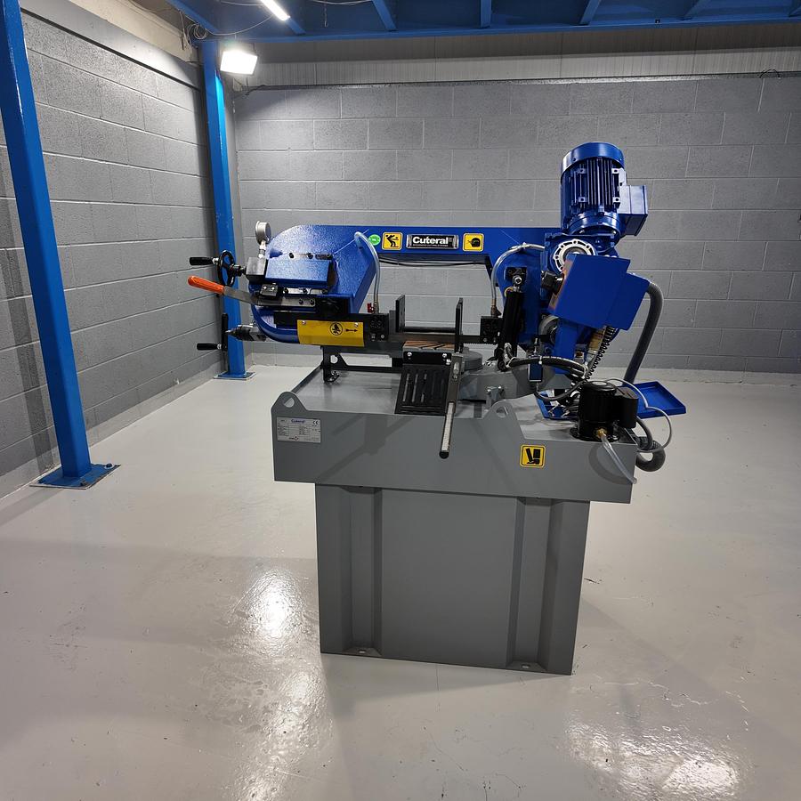 Mach cut PSM 220 240 volt Mitre Head Bandsaw