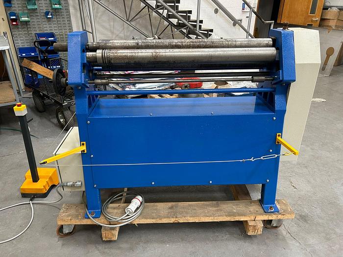 Used Metal Craft Sahinler 1090    1000mm x 90mm bending rollers