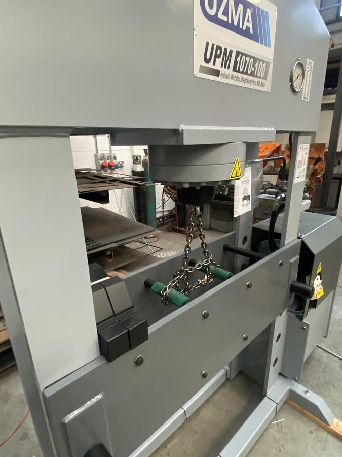 UZMA 100 TON Hydraulic heavy Duty workshop press