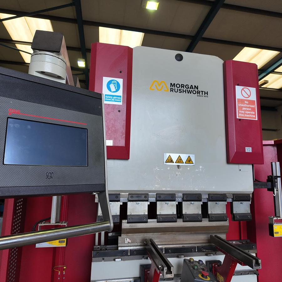 Used MORGAN RUSHWORTH BAYKAL 1250mm x 40 ton CNC press brake