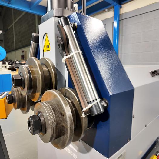 UZMA 60 MHB section roller