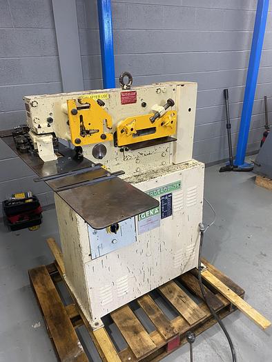 Used GEKA  MICROCROP.  36 ton steelworker