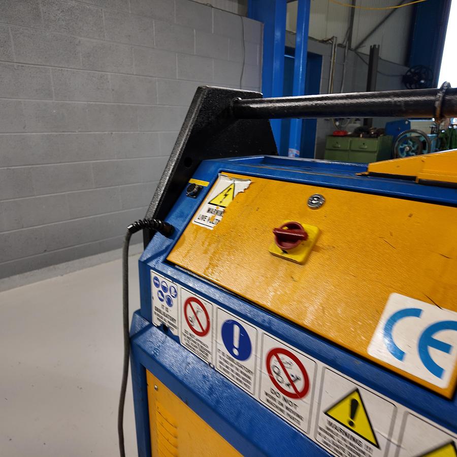 Used ERCOLINA CE40 MR3   3 roll driven 40mm shaft section roller