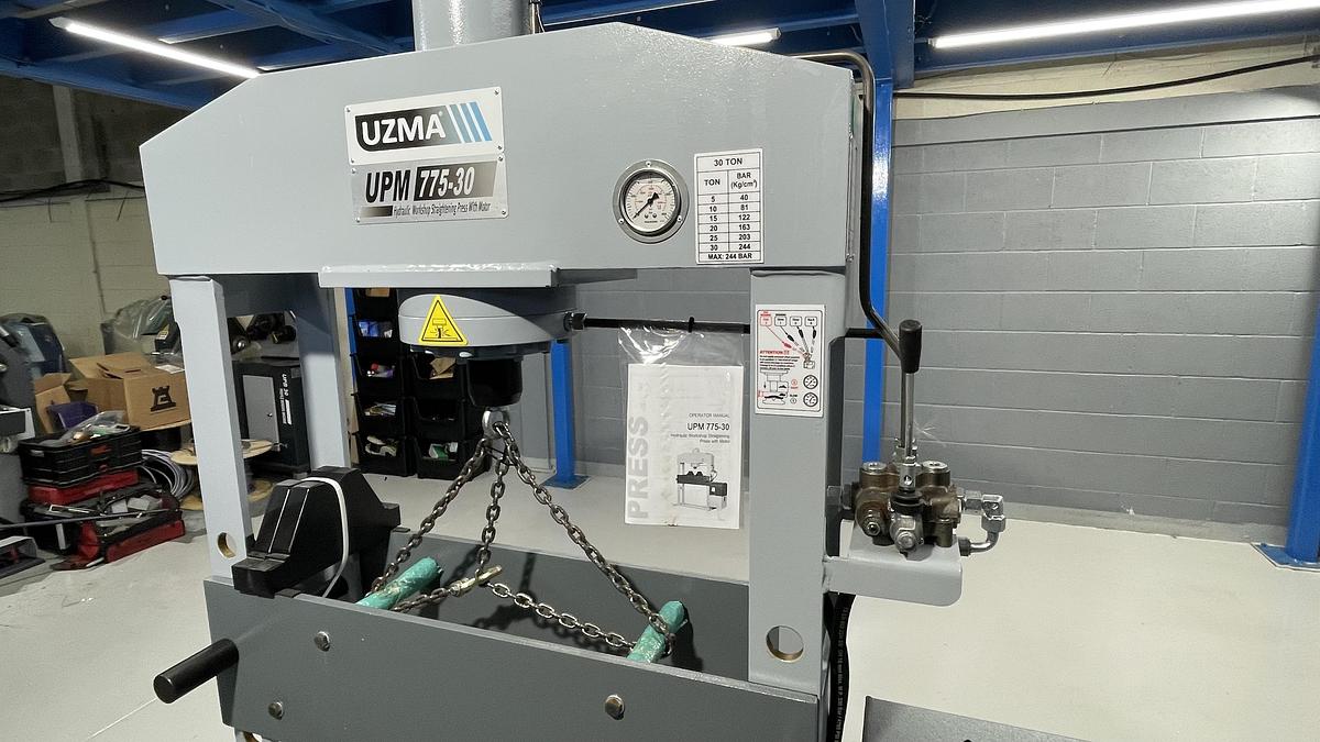 UZMA 30 TON Hydraulic heavy Duty workshop press