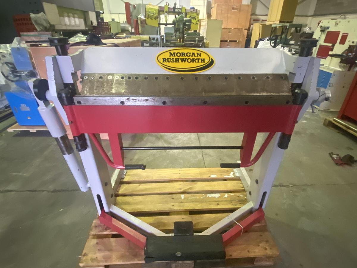 Used Morgan Rushworth 1000mm x 2.5mm foot clamping box and pan folder 