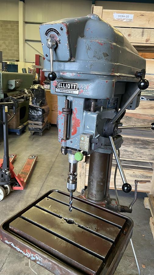 Used ELLIOT Progress 3A heavy duty Pillar drill