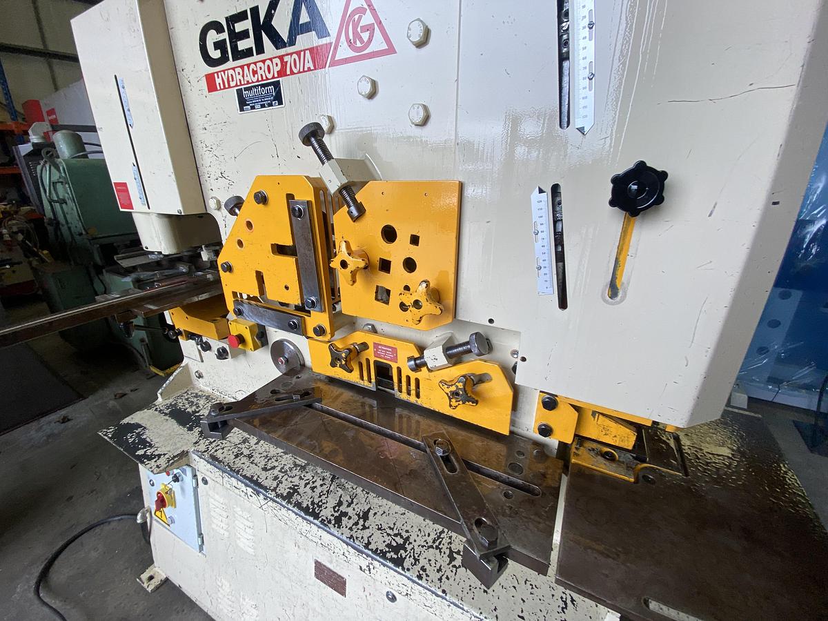 Used GEKA 70 s 5 station steelworker 70 ton Hydraulic