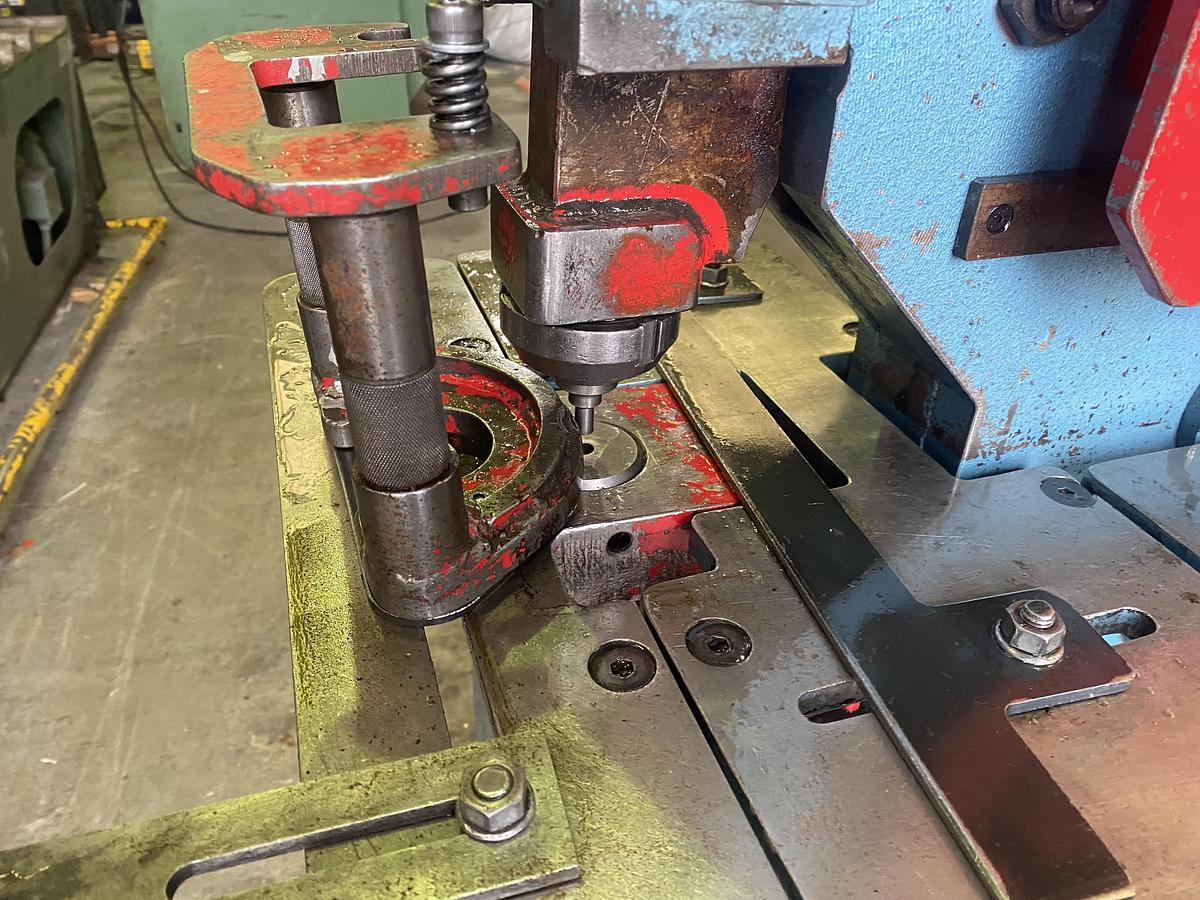 Used Kingsland 45 ton XA compact steelworker 5 station