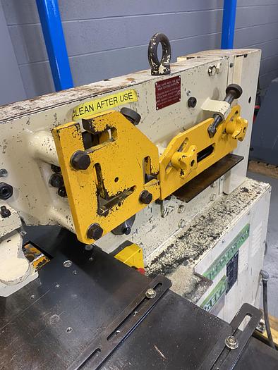 Used GEKA  MICROCROP.  36 ton steelworker