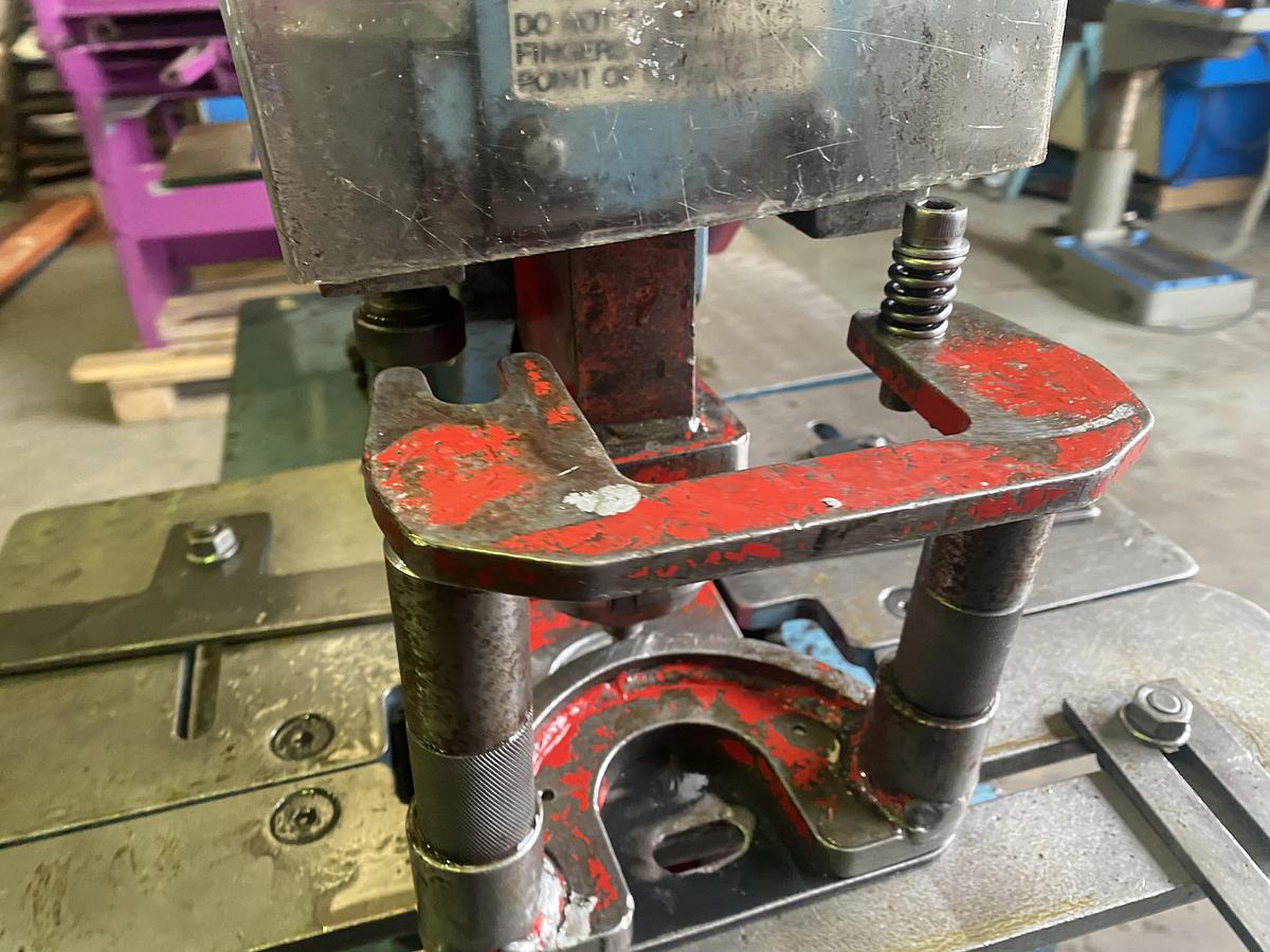 Used Kingsland 45 ton XA compact steelworker 5 station