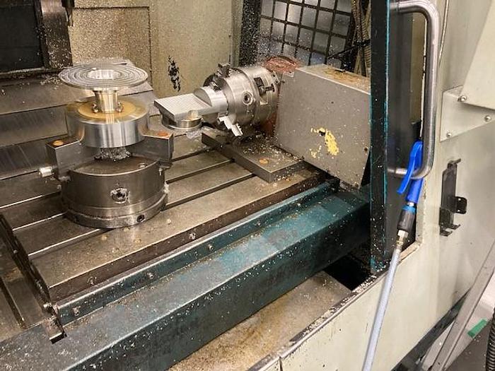 Utilisé Centre d’usinage vertical Feeler FV-600