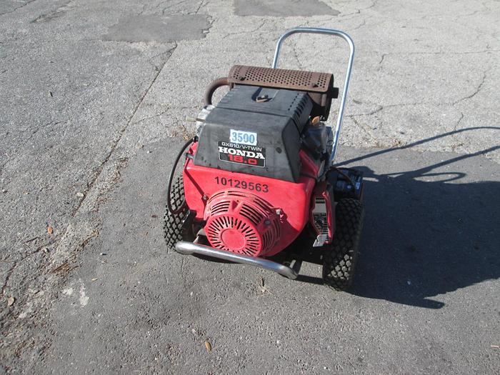 Used Commercial 3500 PSI Pressure Washer