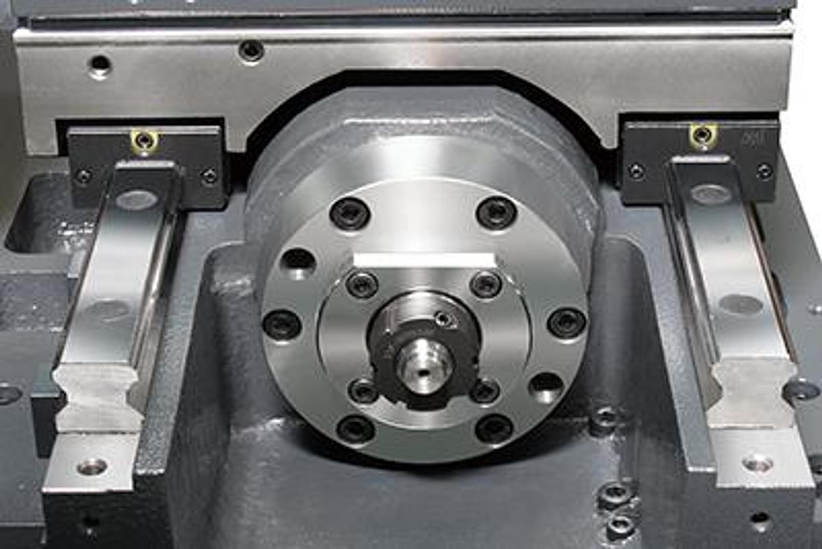 GLS-2000G - Gang Type Turning Center