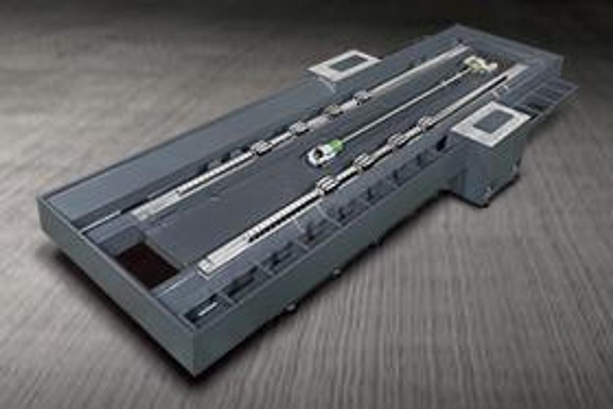 HD-2012 - Super Rigidity Bridge Type Machining Center