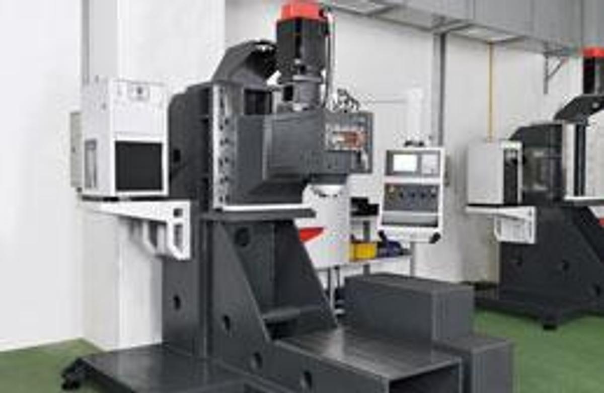 BM-1460 - High Rigidity Vertical Machining Center