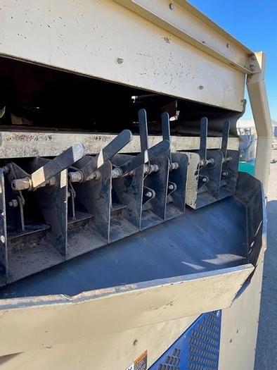 Used LMC Gravity Table MARC 500