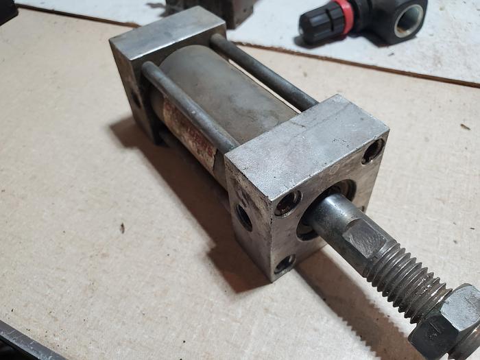 Used ADVANCE AUTOMATION SERIES B&J MODEL 240 CYLINDER (BRA3)