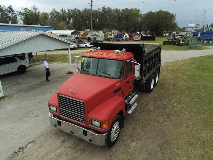 Used 2008 Mack CHU613 TANDEM AXLE DUMP TRUCK