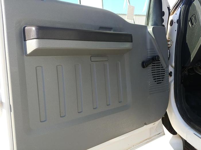 Used Terex Commander 4047 Digger Derrick on 2011 Ford F750 Utility Truck - 96711