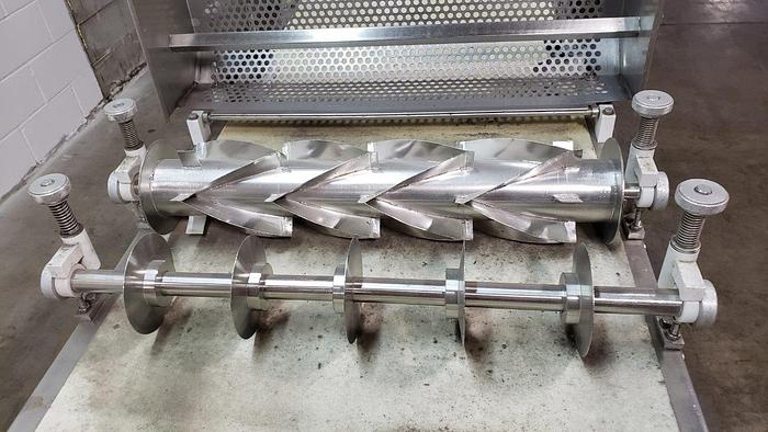 Used Harvest Reliant Cutting Table