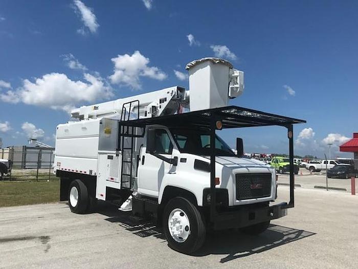 Used 2008 GMC C7500 Altec LRV-55 60ft OC Non-CDL Forestry Truck - C12636