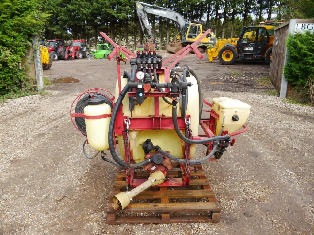Used Hardi Sprayer