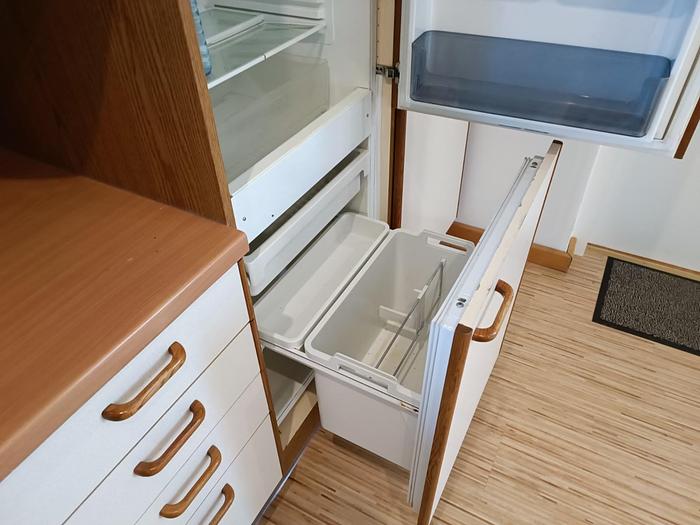 Gebraucht Küche mit Frühstücksplatz und E Geräte gebraucht