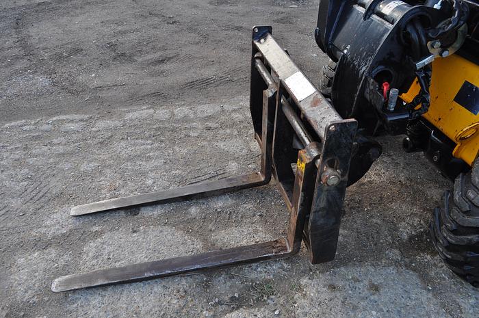 Used 2015 JCB 520-40