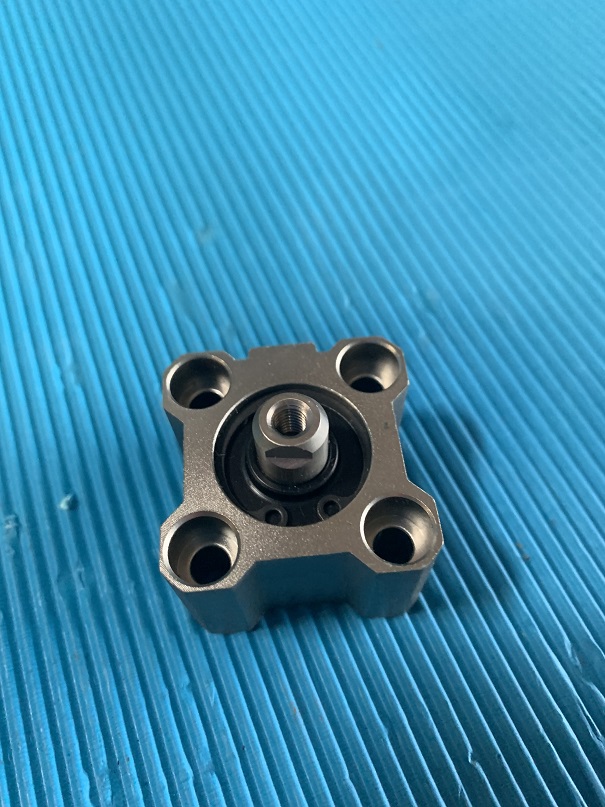 Used SMC Air Cylinder CQ2B20-5T