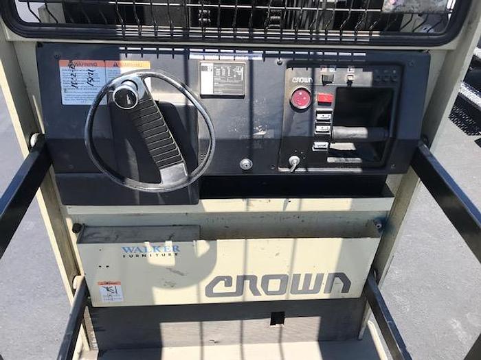 Used 1999 Crown 30SP48TT Furniture Picker