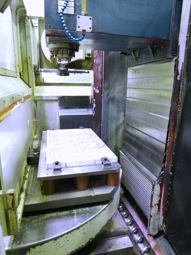 Used CNC machining center Spinner MC 1020