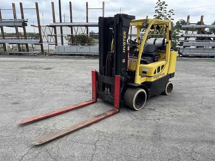 Used 10,000 POUND HYSTER S100FTBCS  MFG. 2012 WITH FORKS