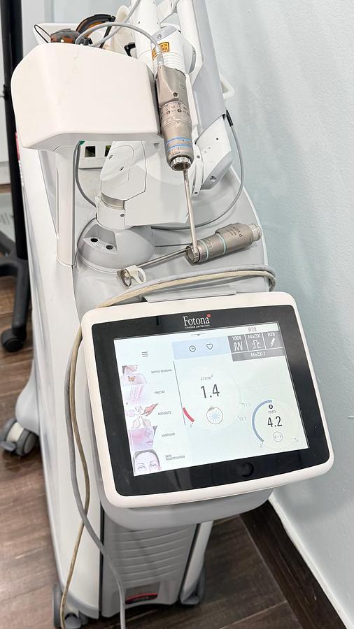 Used 2021 Fotona Starwalker MAQX