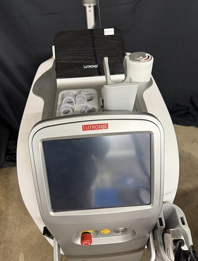 Used 2022 Lutronic Clarity II 2 Laser