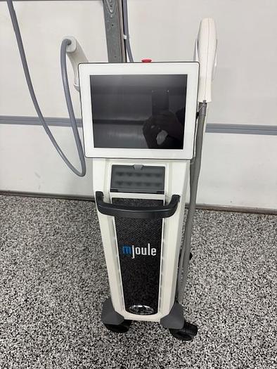 Used 2023 Sciton Mjoule with Moxi and BBL HERO and BBLINK Upgrade