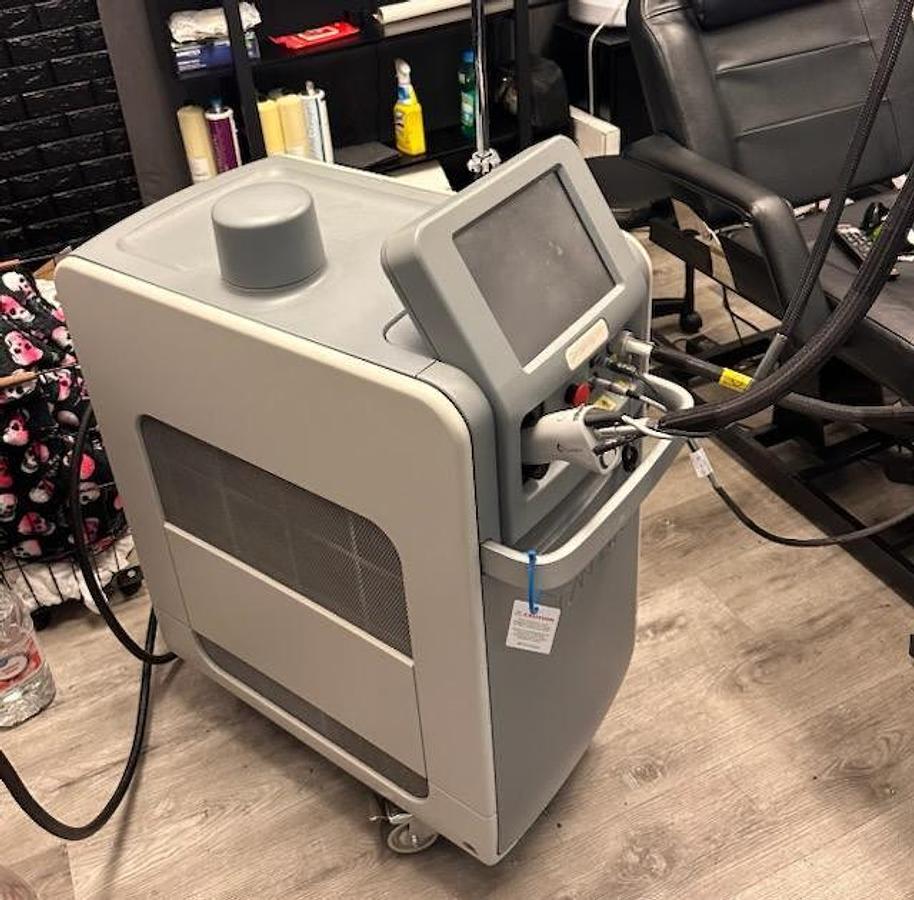 Used 2017 Candela Gentlemax Pro