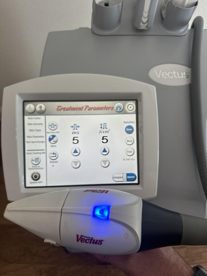 Used 2017 Cynosure Vectus- LOW SHOTS