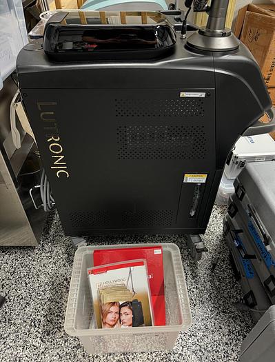 Used 2023 Lutronic Hollywood Spectra