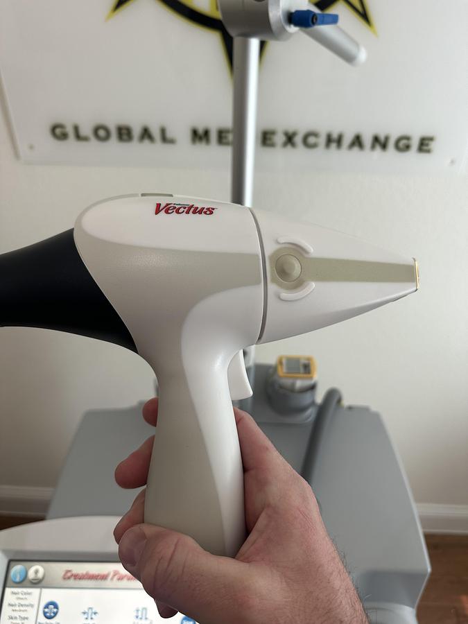 Used 2017 Cynosure Vectus- LOW SHOTS