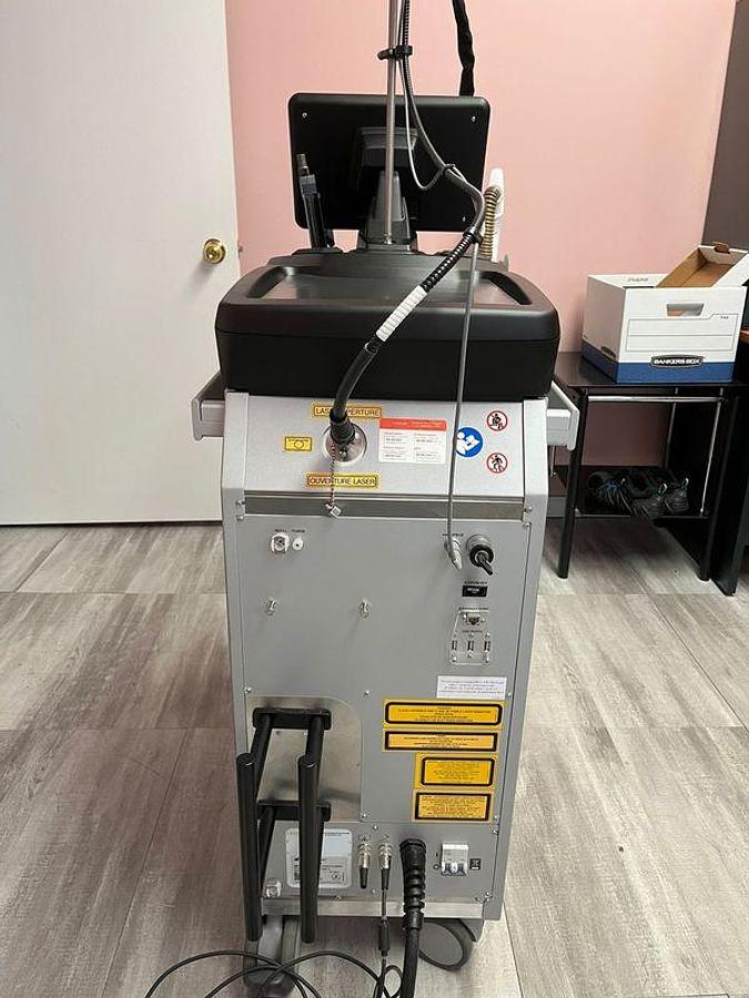 Used 2022 Cynosure Elite IQ