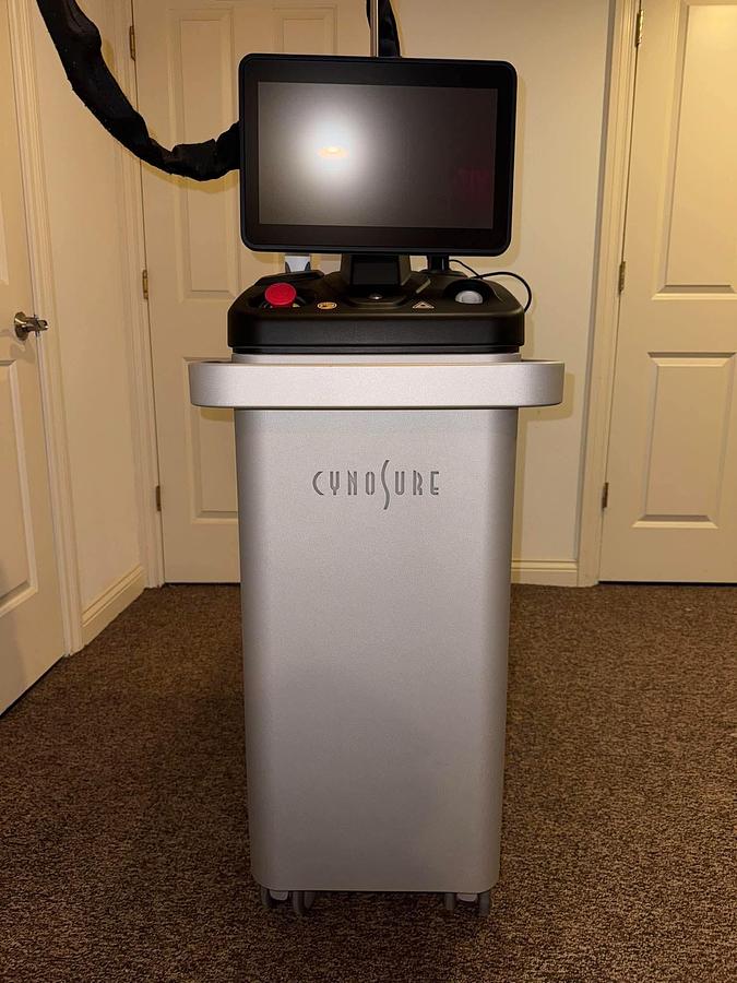 Used 2022 Cynosure Elite IQ
