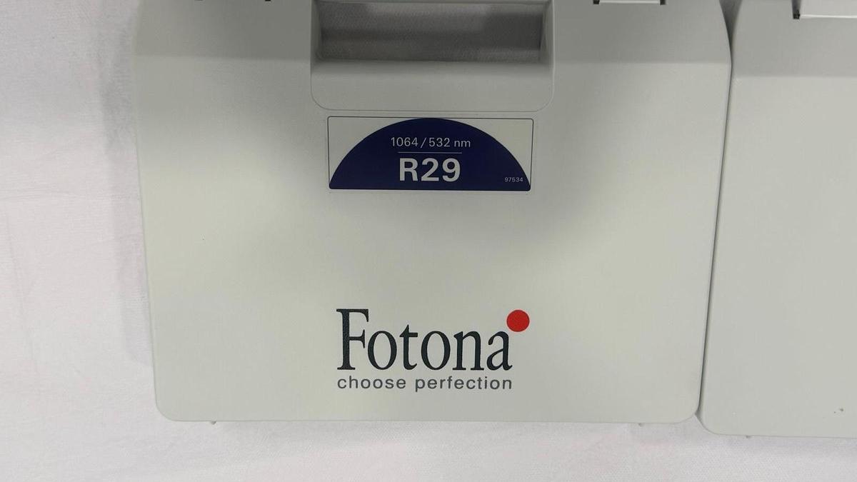 Used 2021 Fotona Starwalker MAQX- Q Switch/ Modulated Acoustics Q-switch