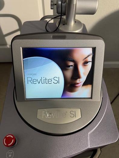 Used 2022 Cynosure Revlite SI