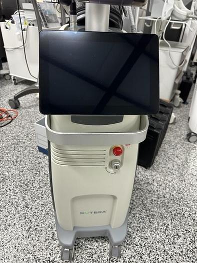 Used 2020 Cutera Secret Pro - Rf microneedling and Co2 laser platform
